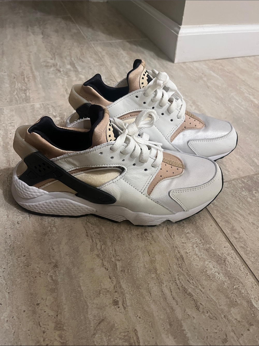 Nike Air Huarache Women’s White and Beige Sneakers with Black Accent